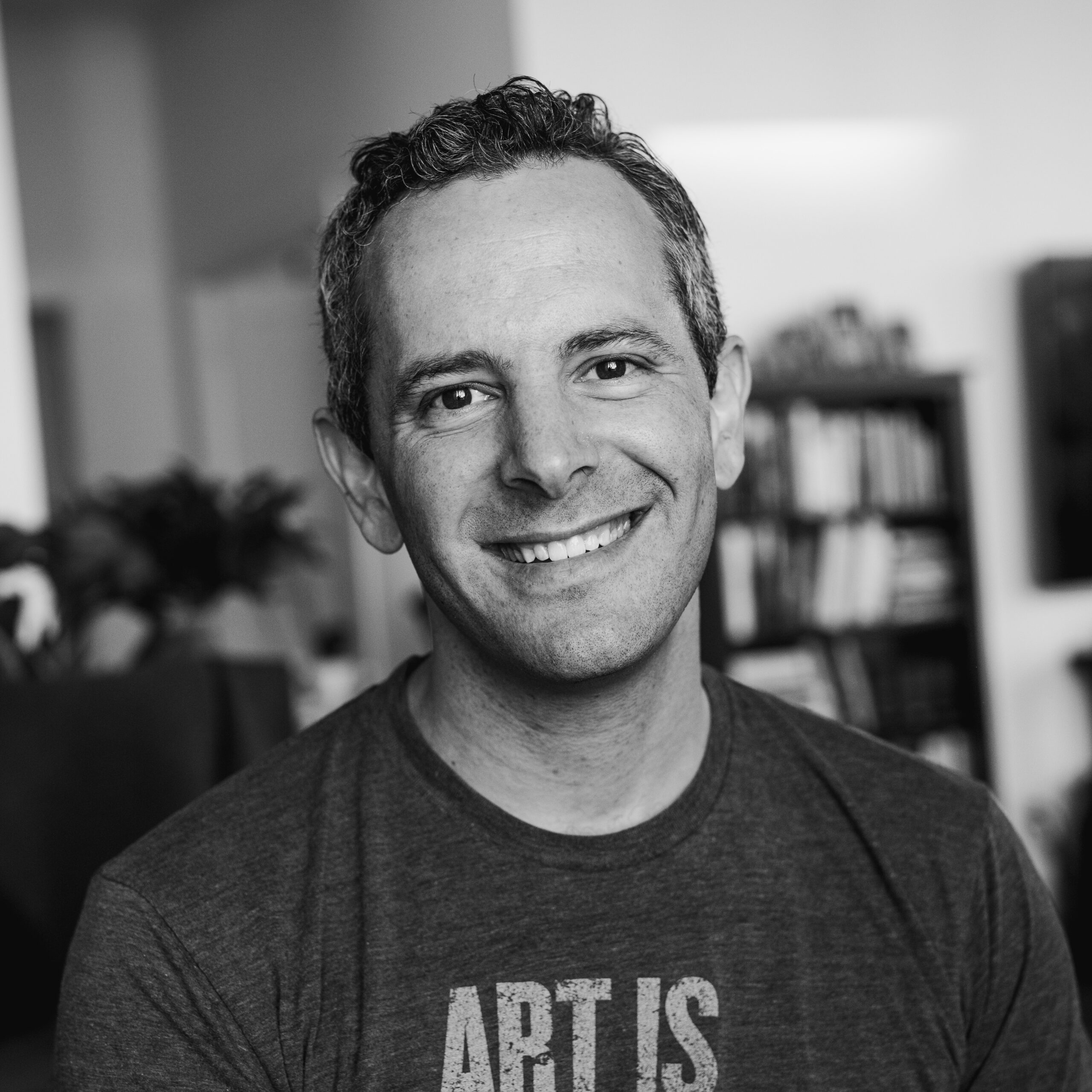 Adam Lazarus Headshot