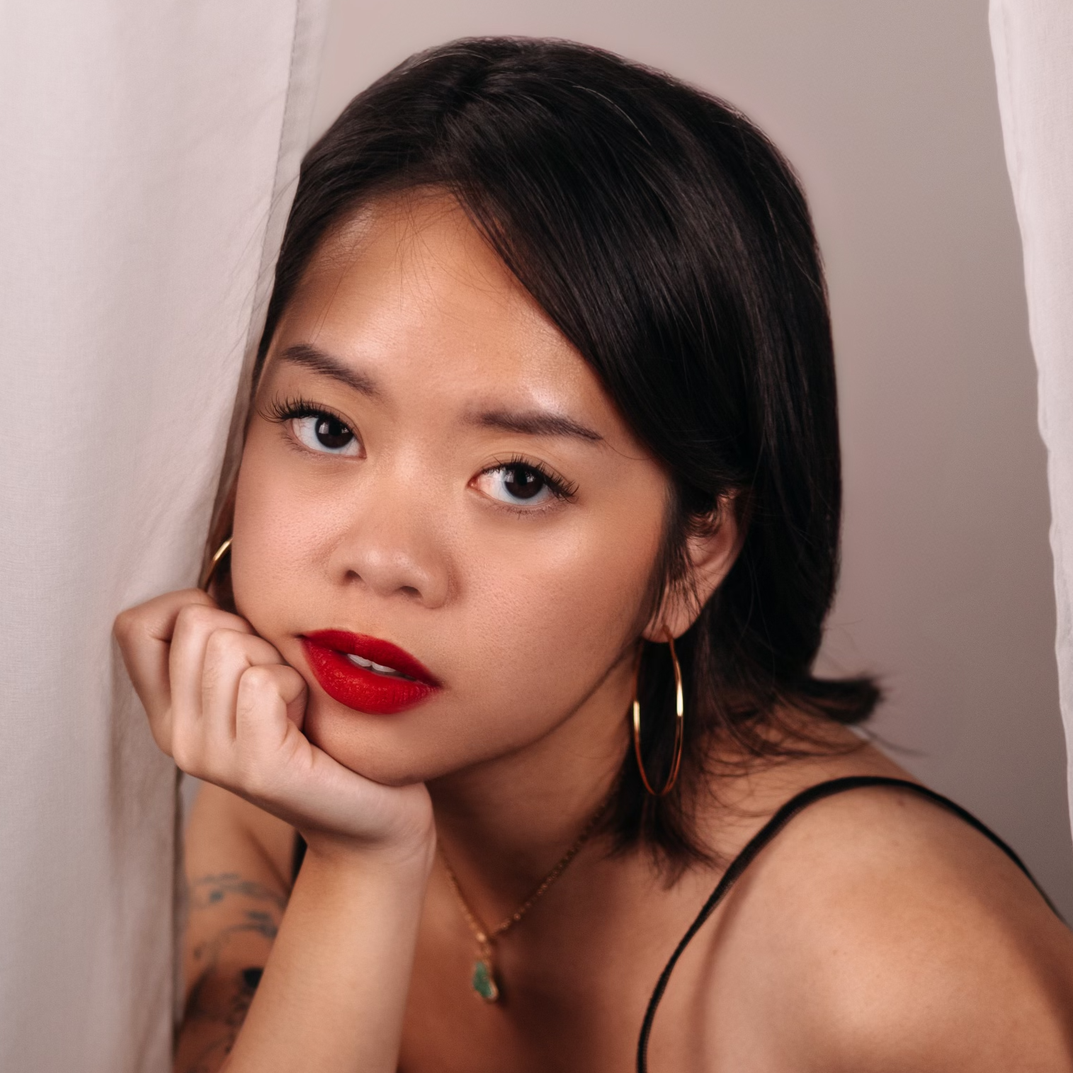 Annie Nguyễn Headshot
