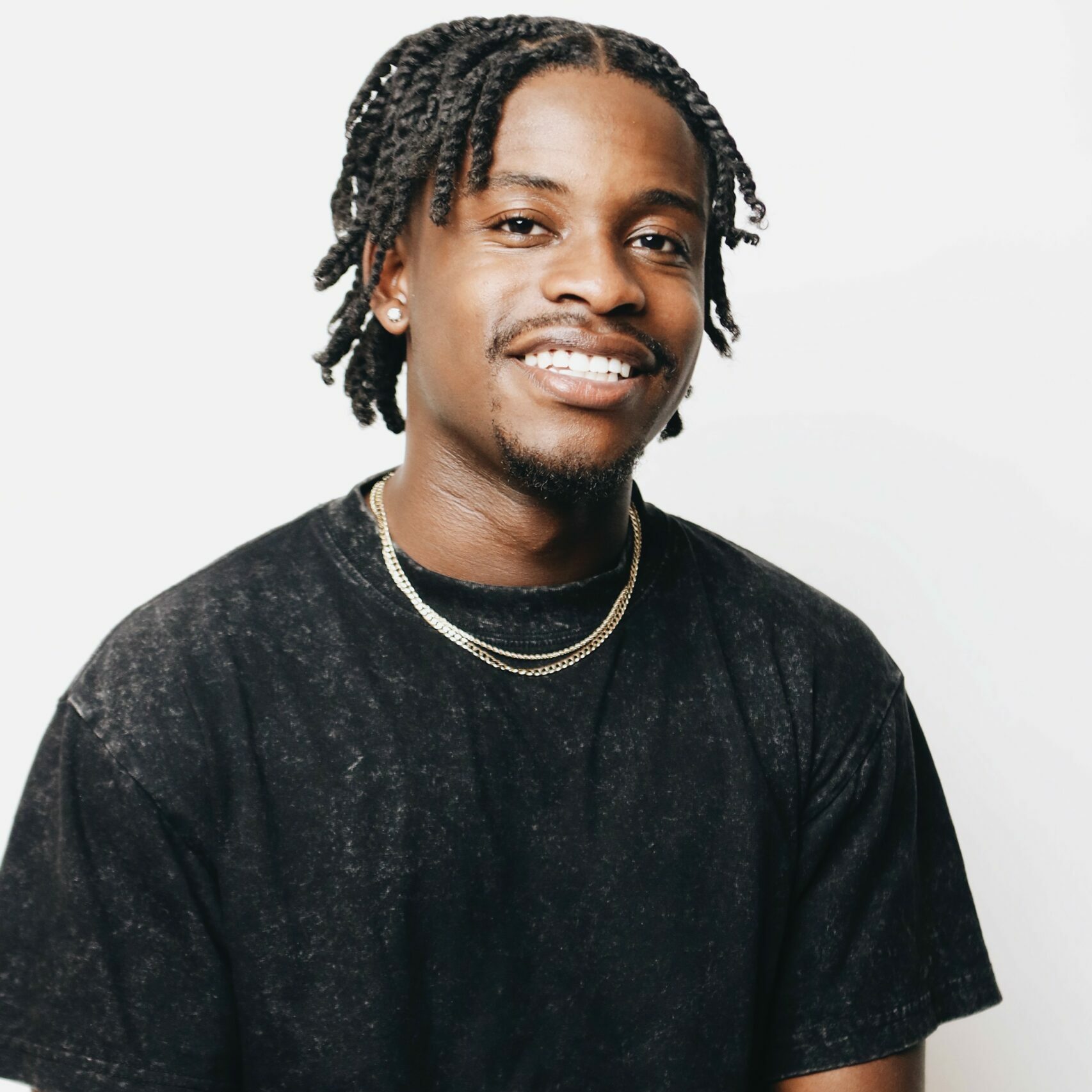 Julius Shanks II Headshot