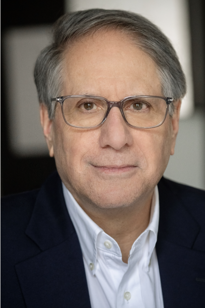 Peter Marks Headshot