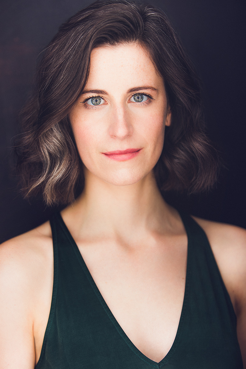 Lizzy Lewis Headshot