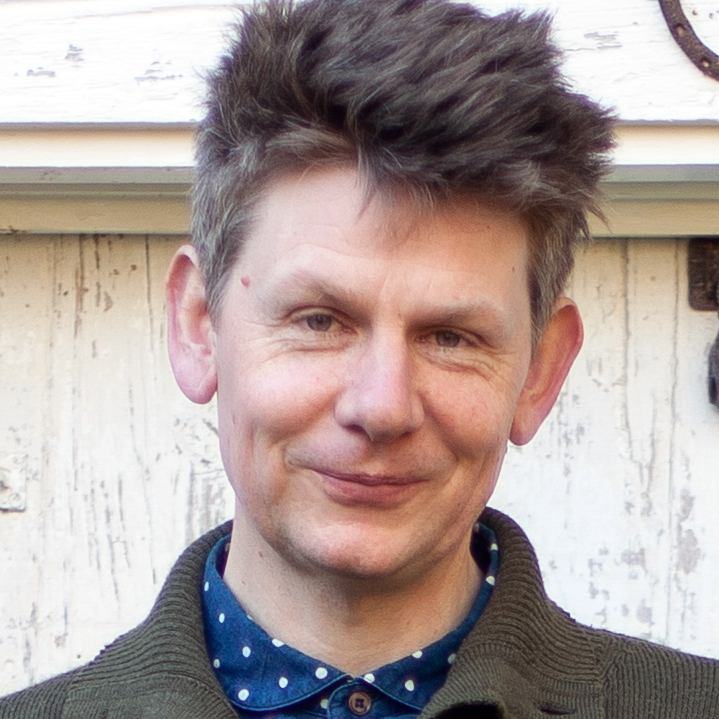 Simon Godwin Headshot